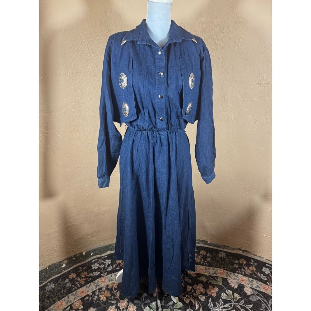 Sassa Ltd. Vintage 1980s Dark Wash Denim Western Dress – Silver Concho & Collar